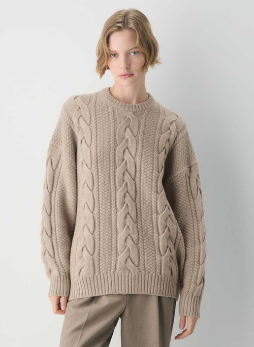 Vivelane Heritage Merino Wool Cable Knit Crewneck Sweater